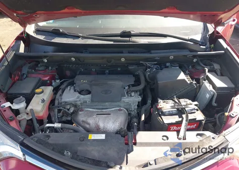 2018 Toyota Rav4 Le z USA, uszkodzony, nr VIN 2T3BFREV5JW752998